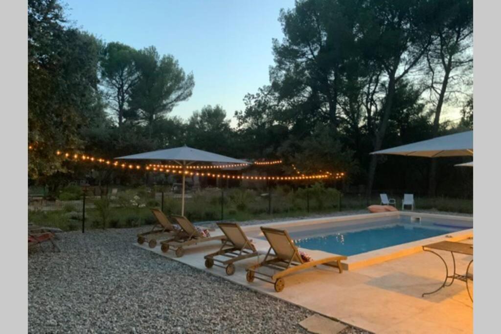Gite Dans Les Pins Avec Piscine Villa Mazan Buitenkant foto