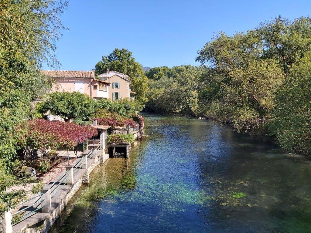 Gite Dans Les Pins Avec Piscine Villa Mazan Buitenkant foto